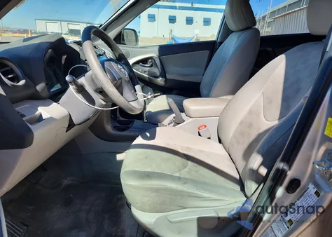 2010 Toyota Rav4 Base z USA, uszkodzony, nr VIN 2T3BF4DV0AW077002